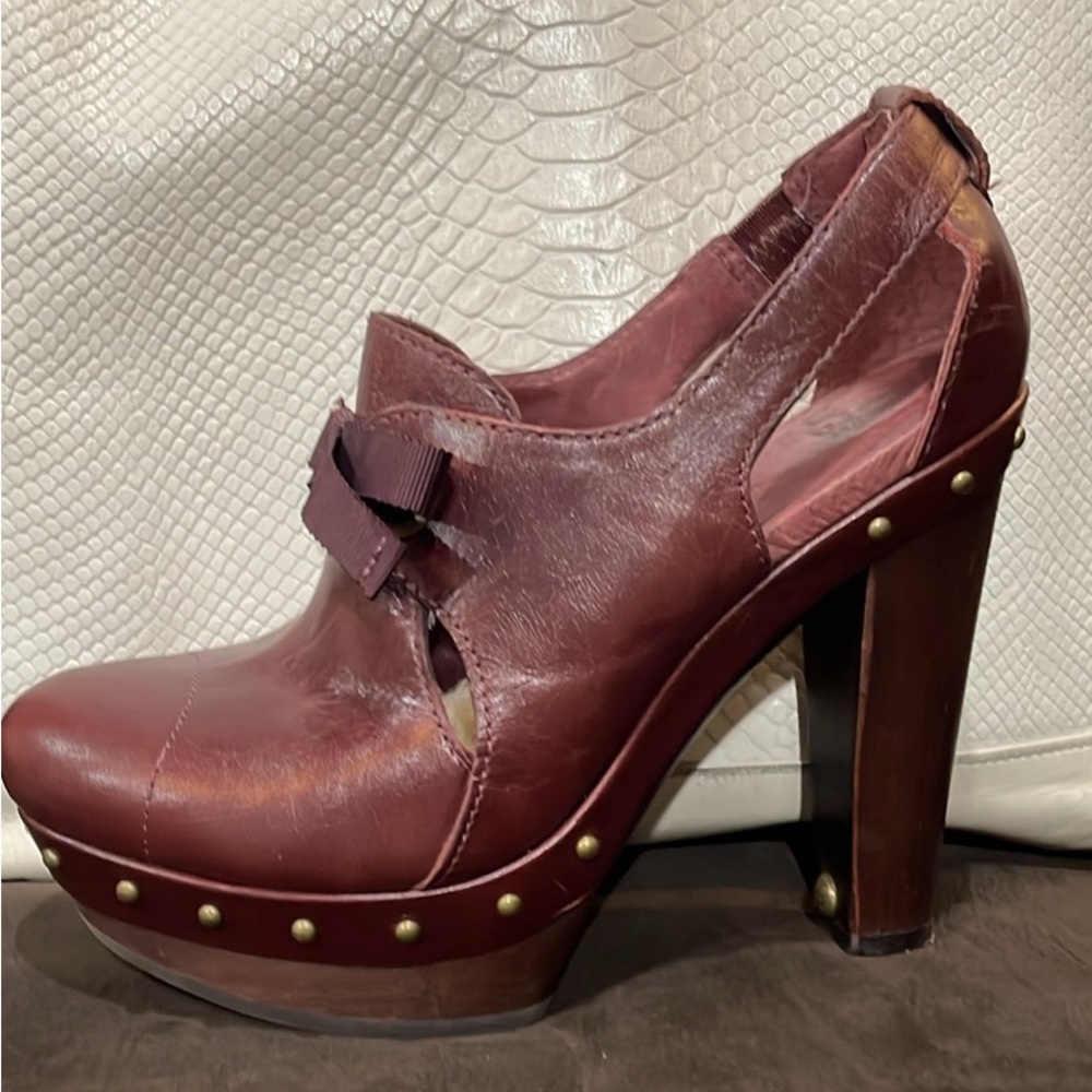 Ugg Shoes | Ugg Australia Celestina Leather Clog Platform Heel, Size 6